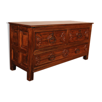 Renaissance Spanish Sacristy Furniture in Walnut, circa 1600