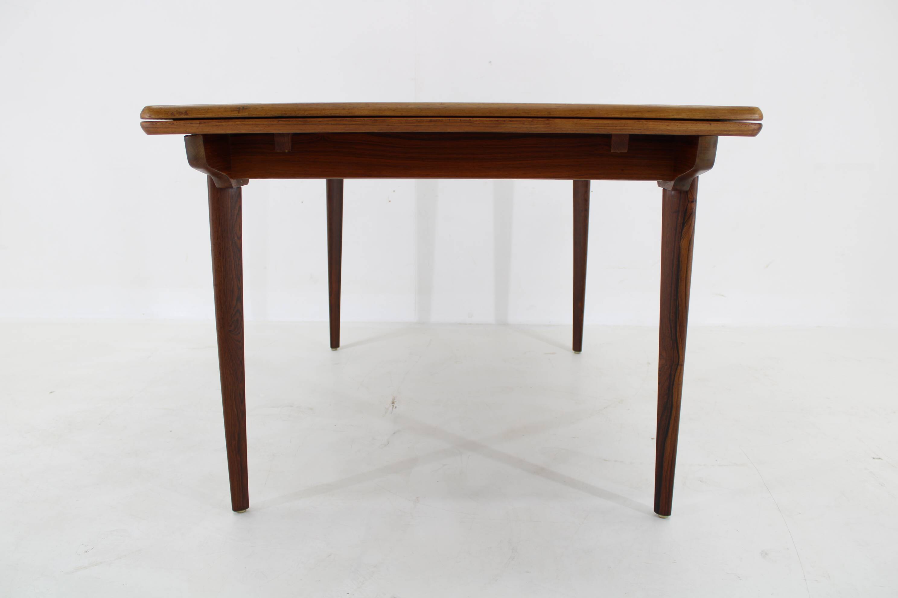 1960s Danish Wooden Extendable Dining Table