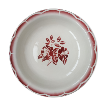 Large hollow dish