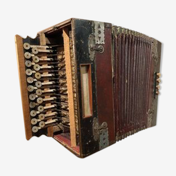 Ancien accordéon manufacture Dedenis à Brive