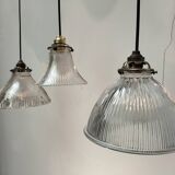 Holophane suspensions