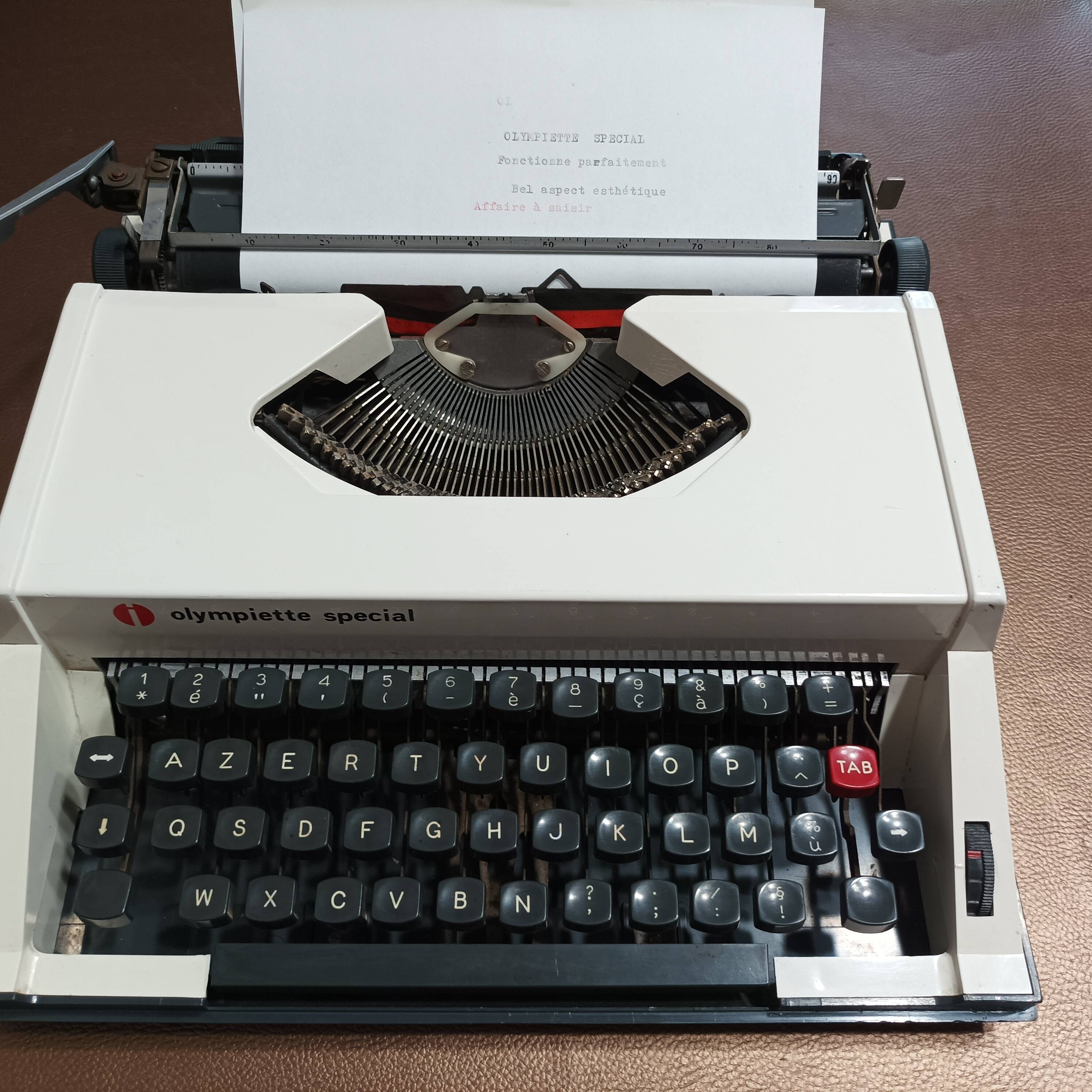 Olympiette special typewriter