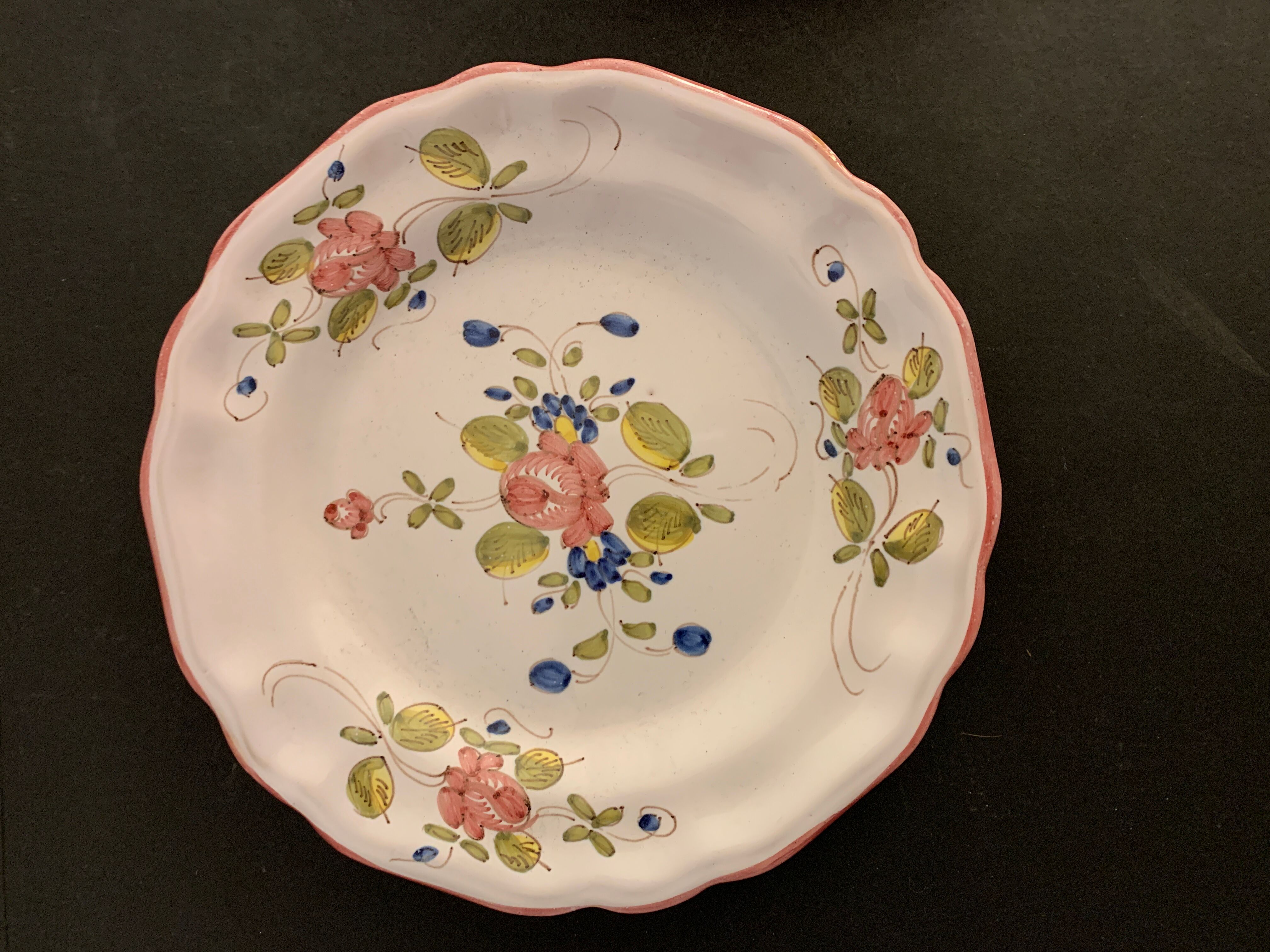 3 sweet pea plates, Samadet earthenware, 18th century