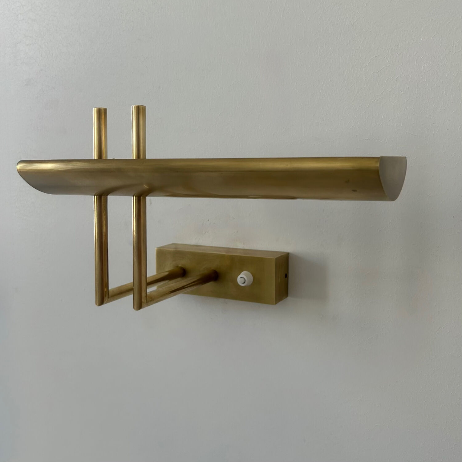 Pair of vintage wall lights, brass, France 1970