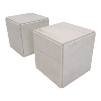 Set of 2 italian marble pedestals or side tables, 1980's
