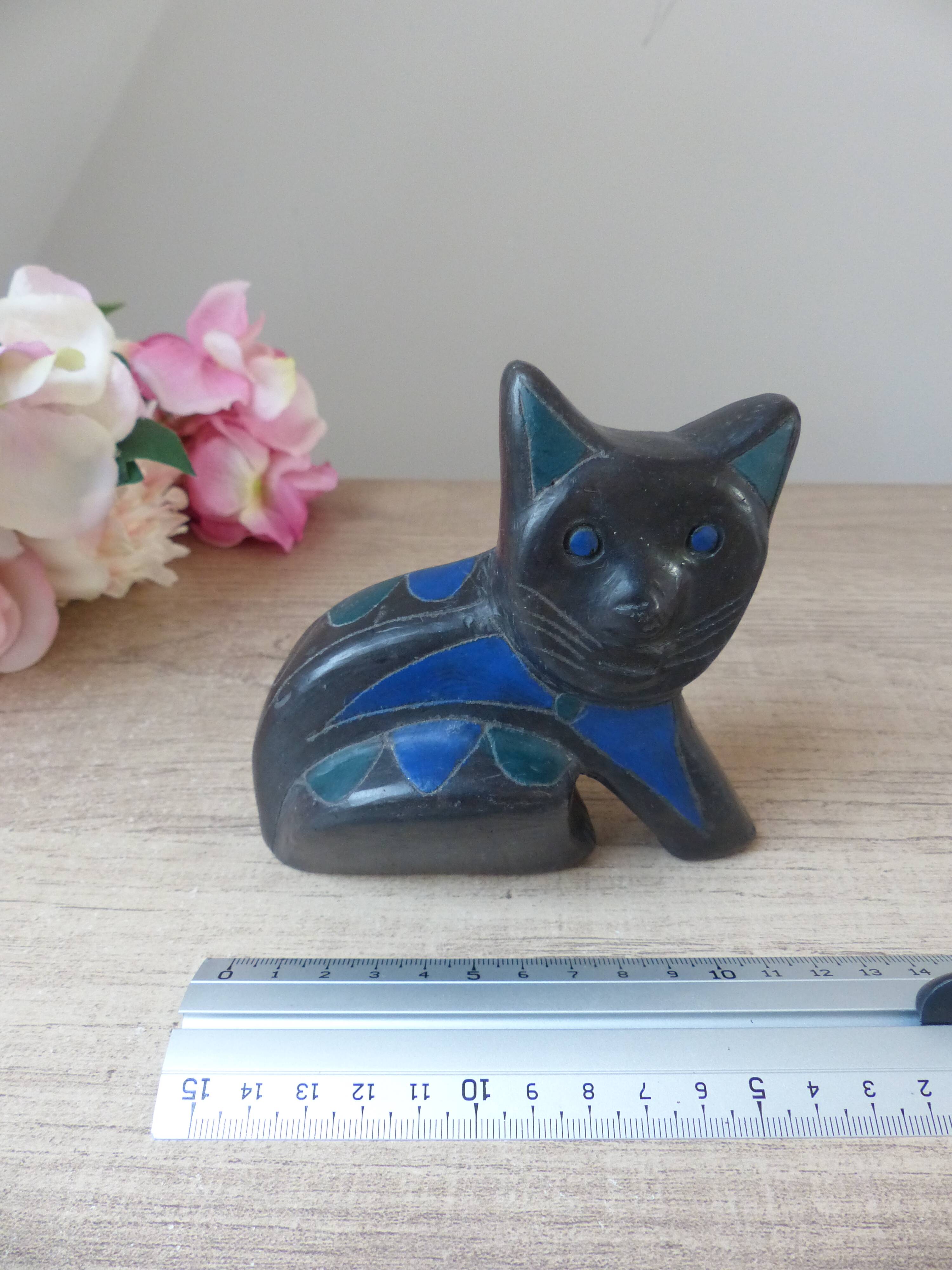 Mexican vintage black clay pottery cat sculpture figurine