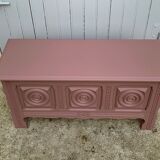 Old pink chest bench 1950