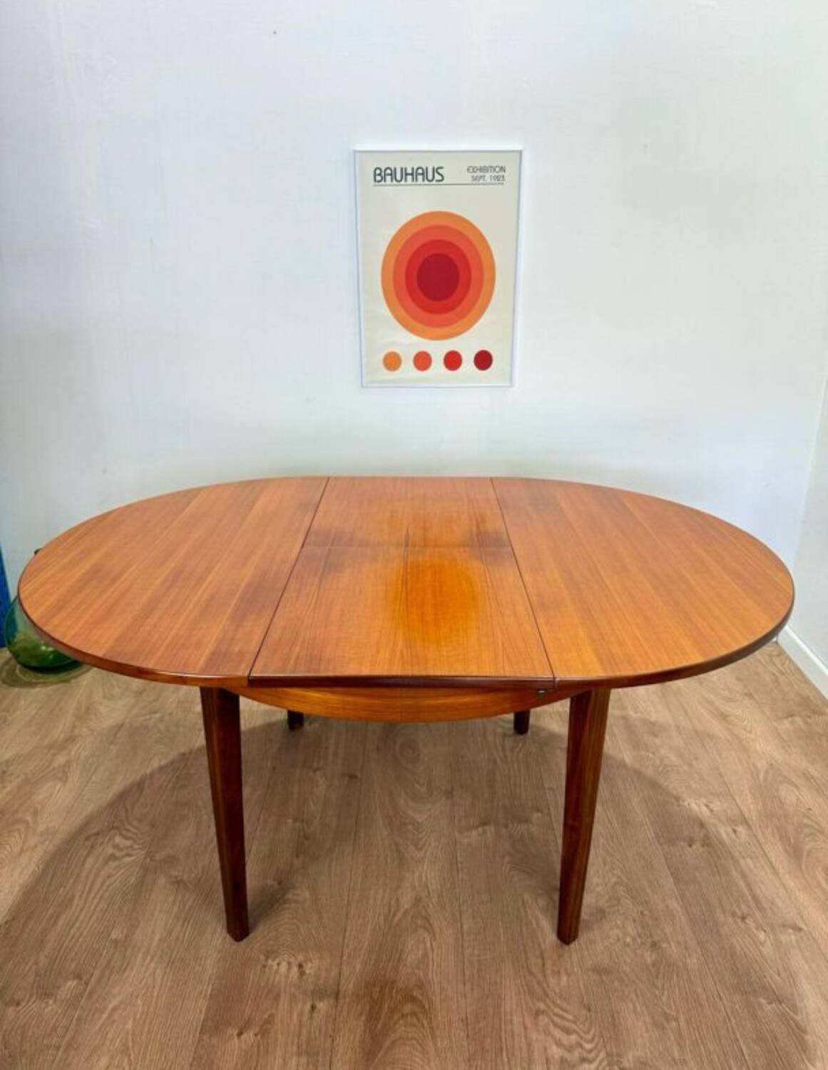 Table ronde avec ses rallonges