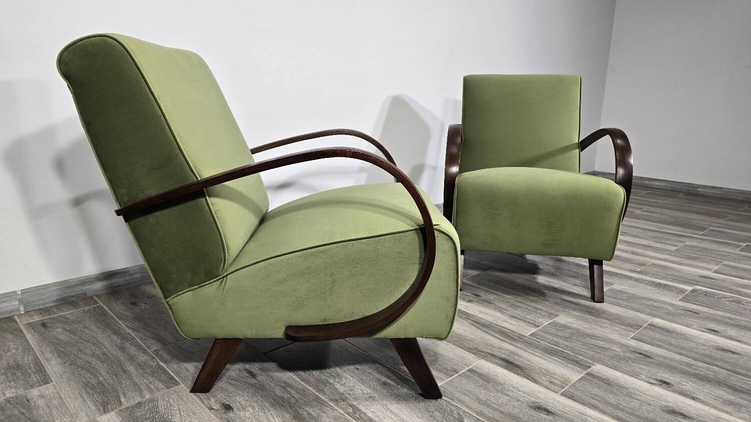 Set of Lounge Chairs by Jindrich Halabala, 1940s