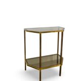 Table d'appoint italienne demi-hexagonale en laiton des années 1970.