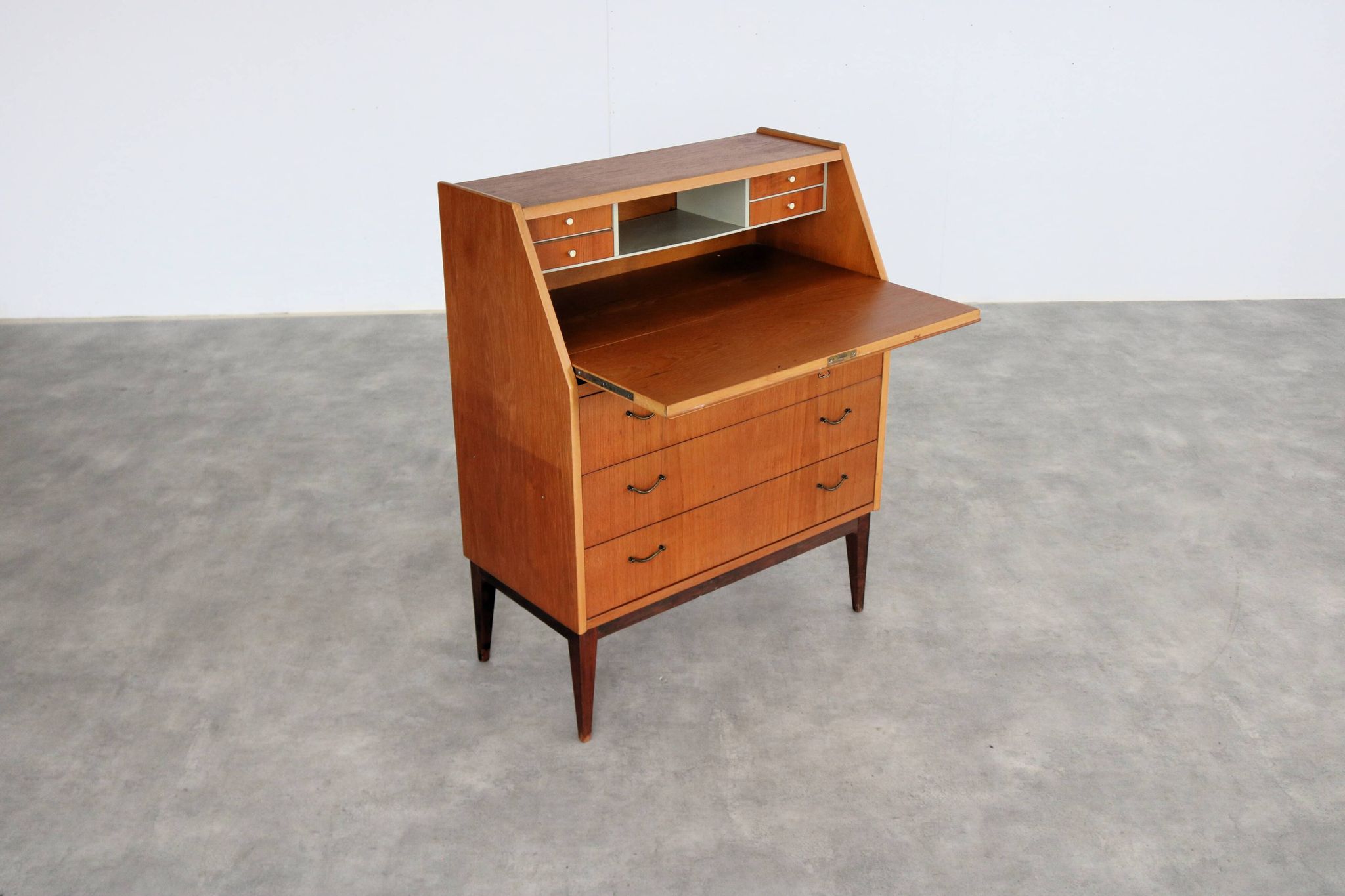 Secrétaire, commode, Suède années 1960