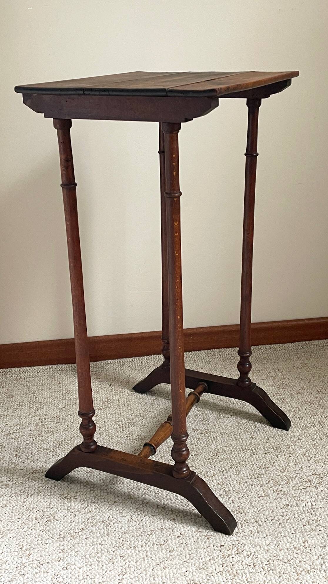 NIGHTSTAND Antique Turned Wood
