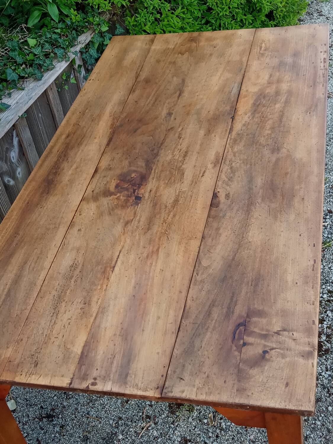 Farmhouse table for 4/6 people