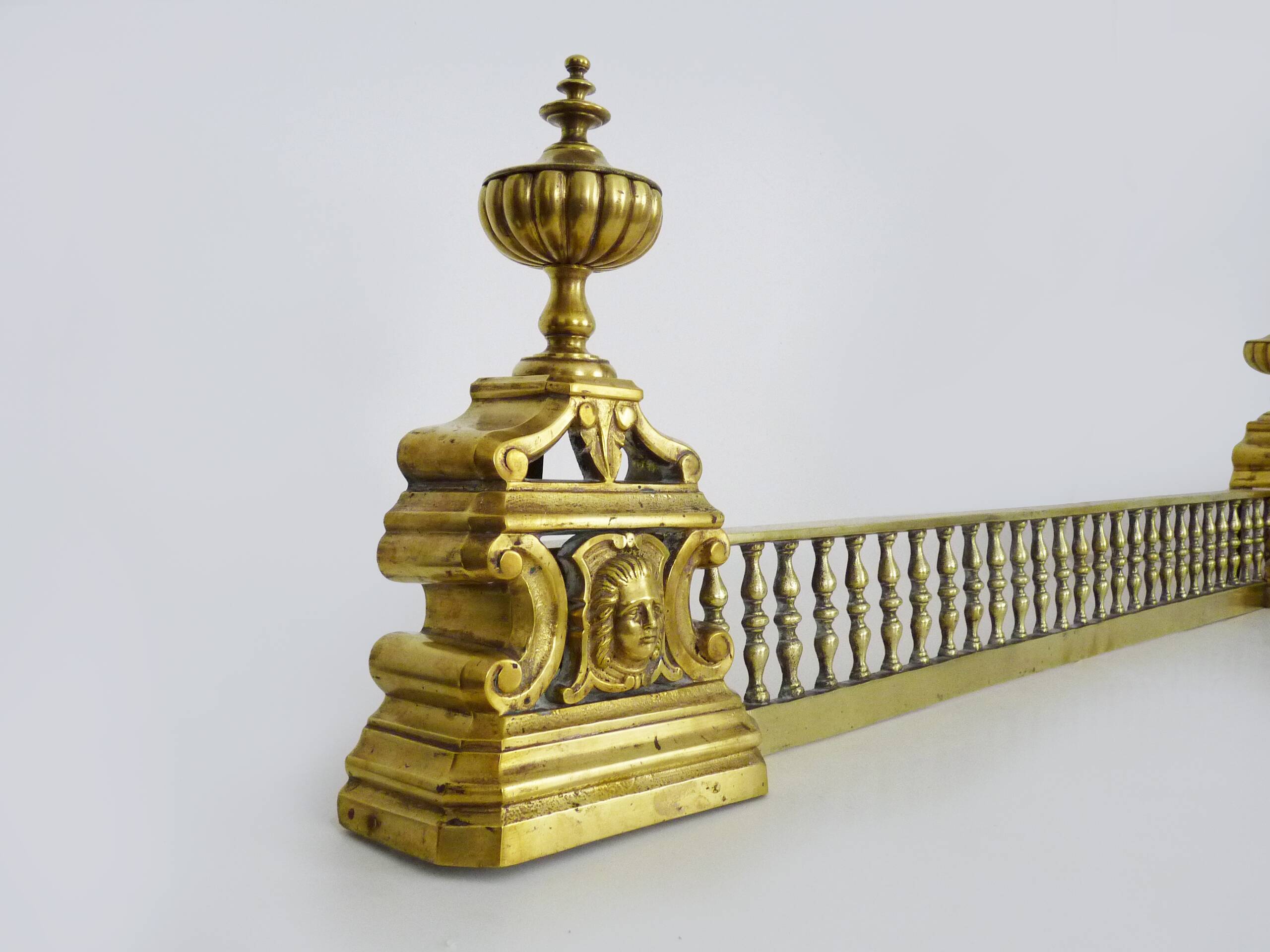 Fireplace bar, fireplace bar, fire bar, fireplace front in gilded bronze