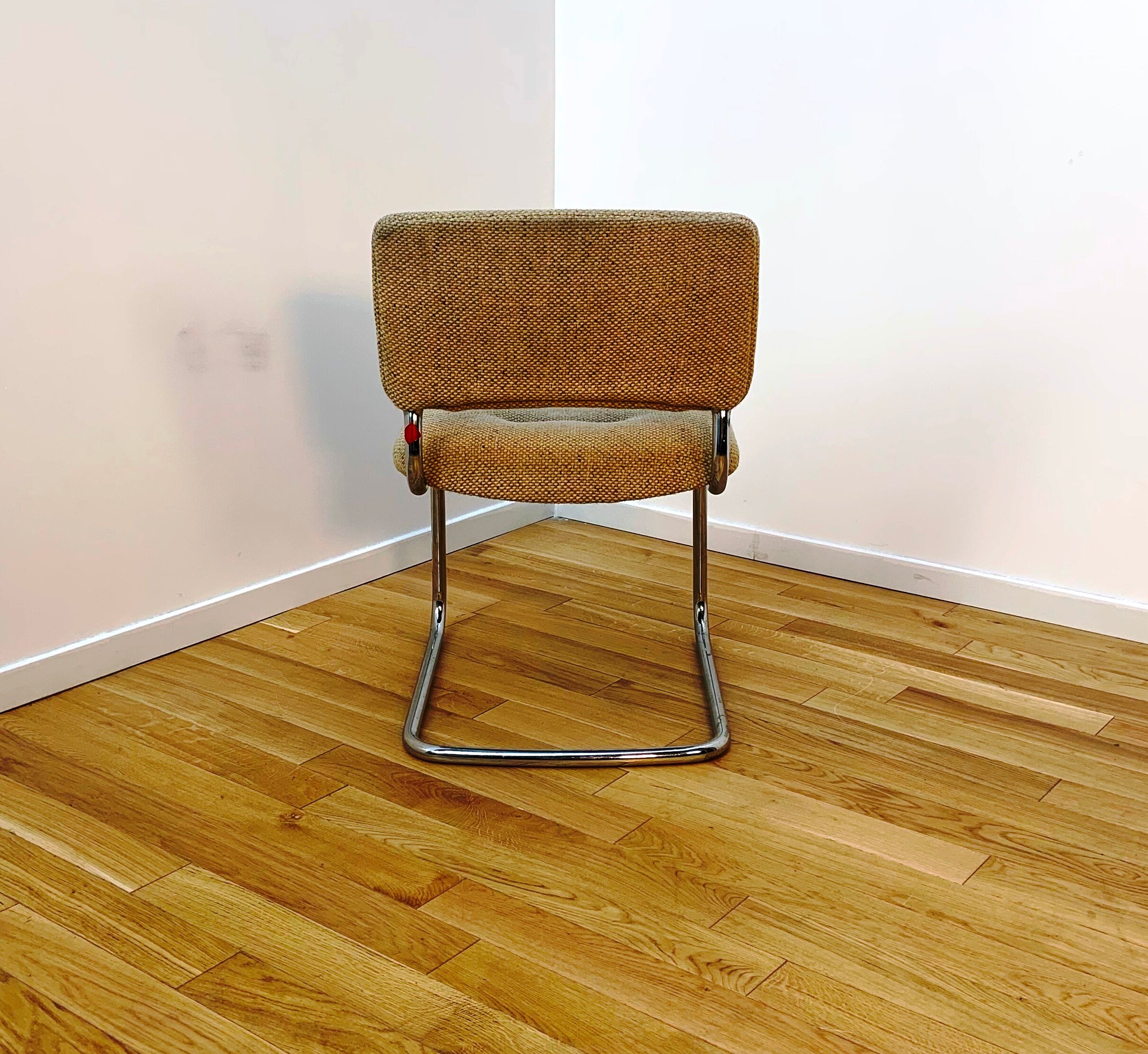 Vintage chair by Strafor