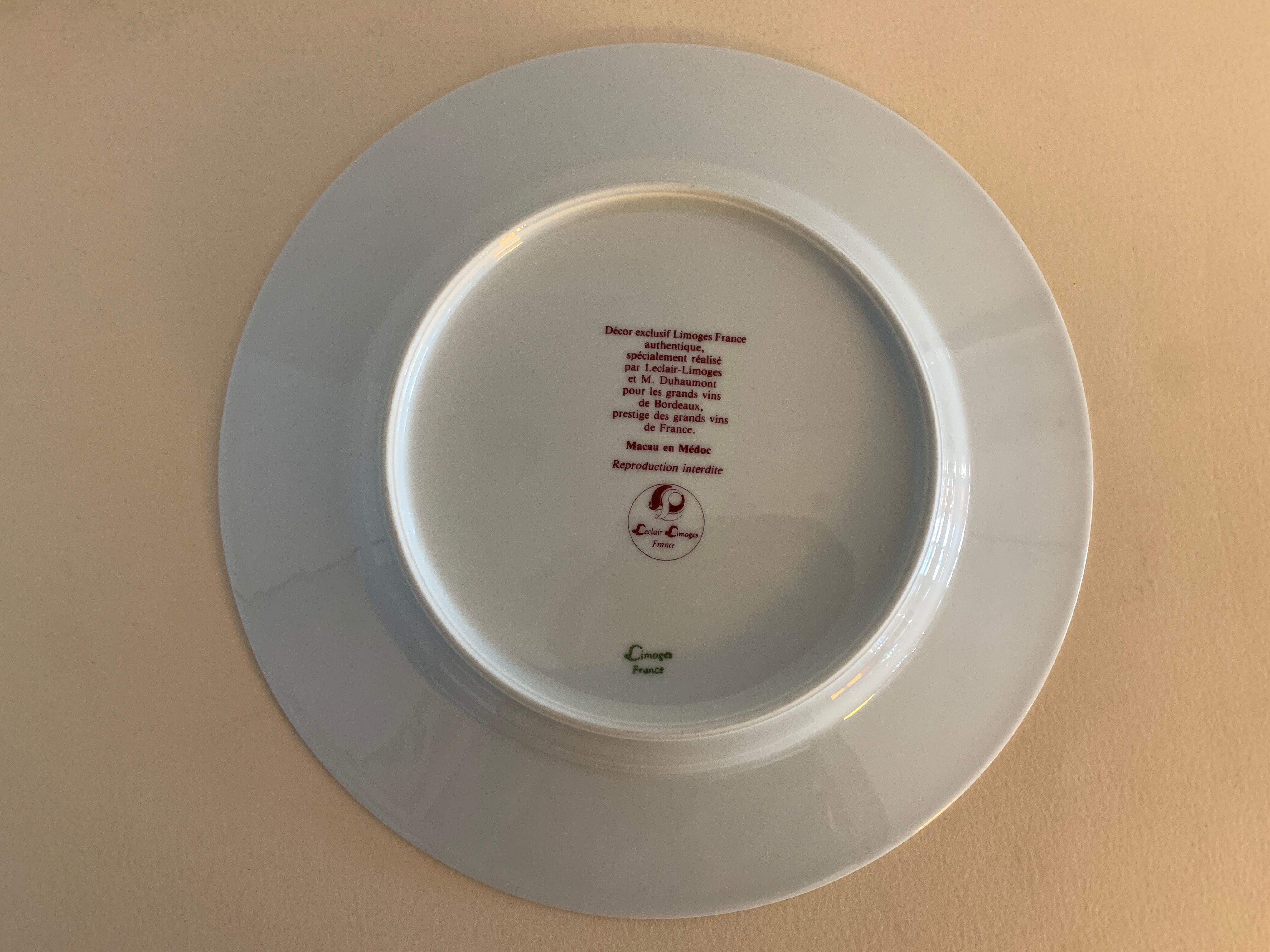 6 plates Limoges Grands Vins de Bordeaux and Châteaux du Médoc