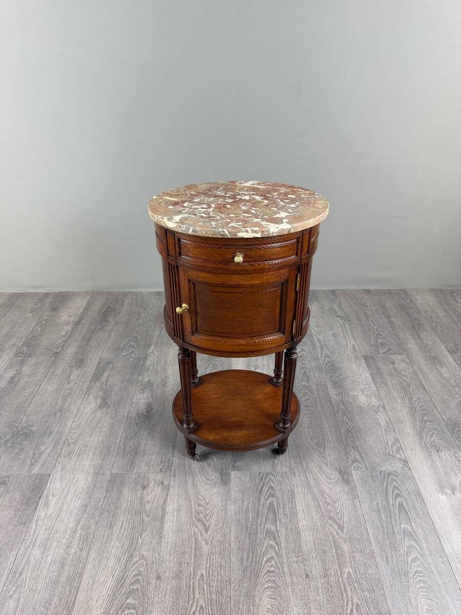 Half-moon side table in mahogany and marble, Louis XVI style, 19th century.