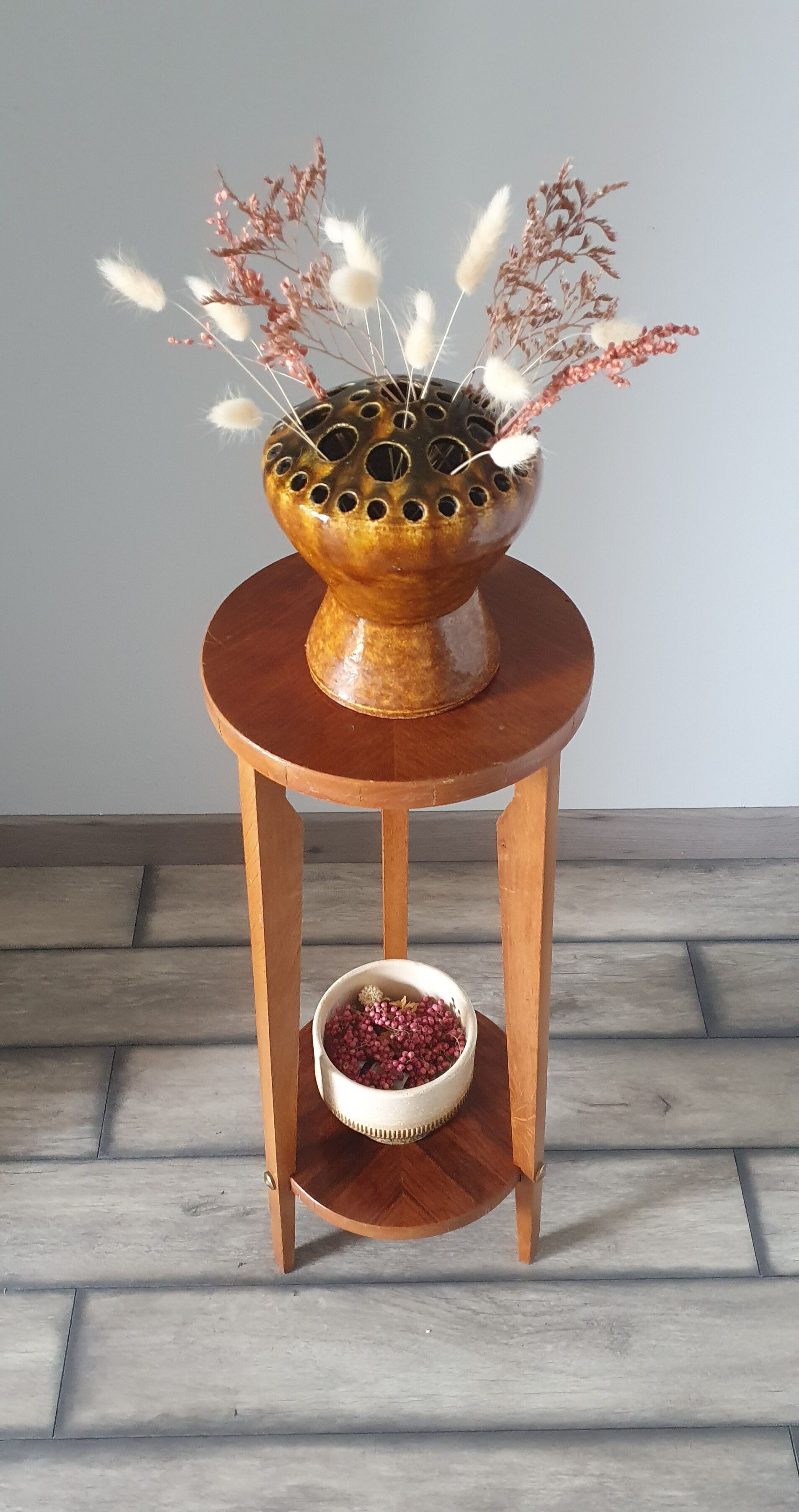 Plant holder