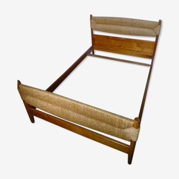Brutalist design bed Charlotte Perriand style