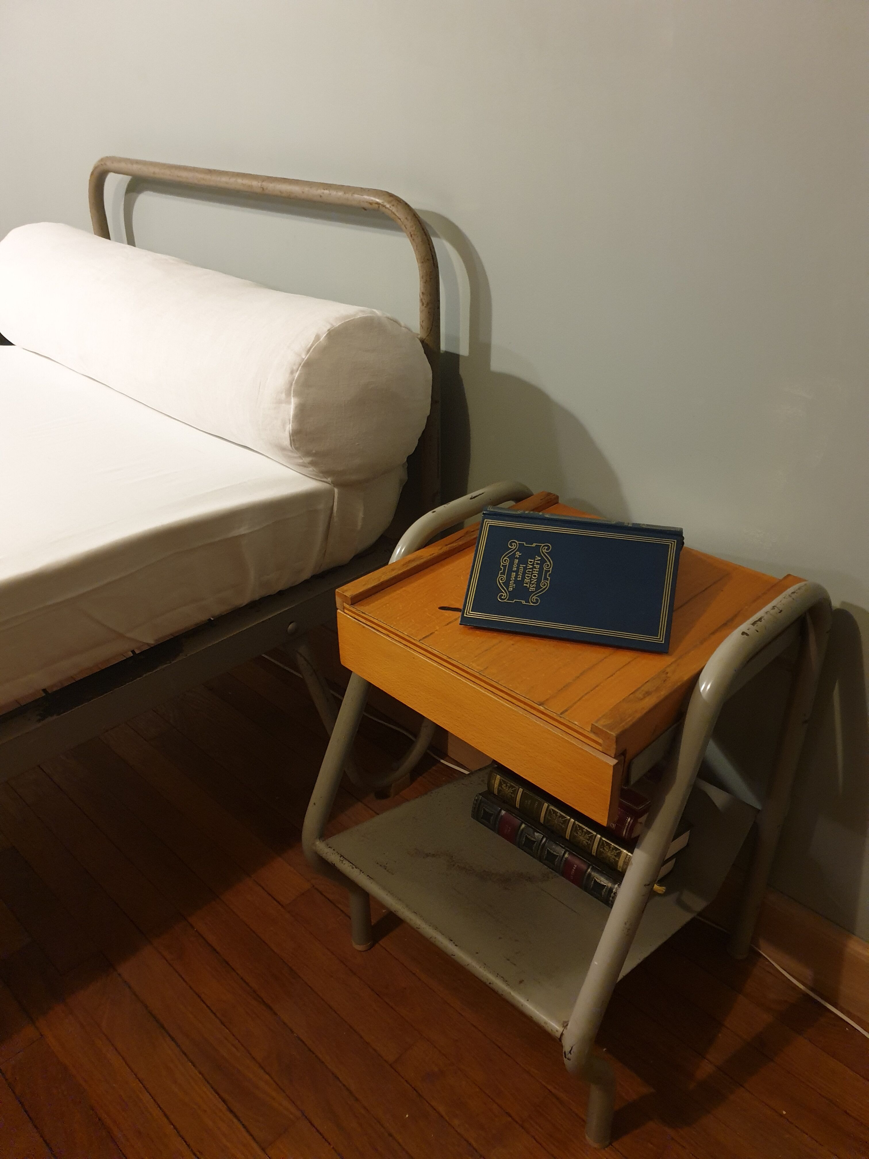 Day bed 1950