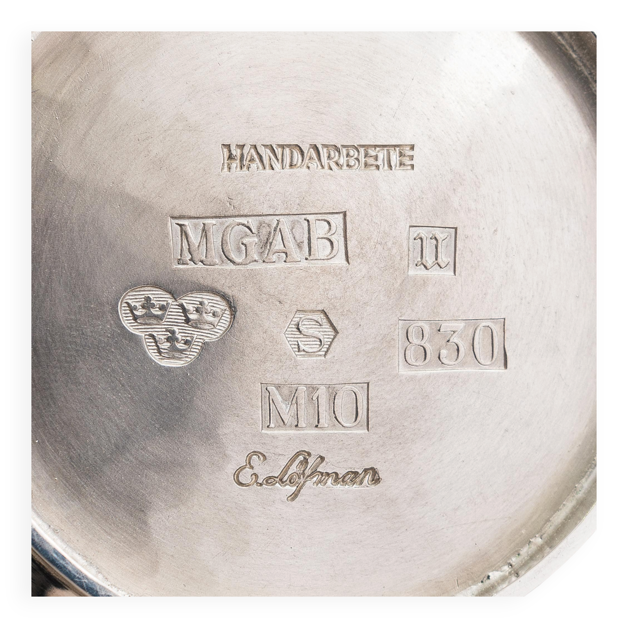 Eric Löfman Hammered sterling silver bowl MGAB, Uppsala 1986 Stamped