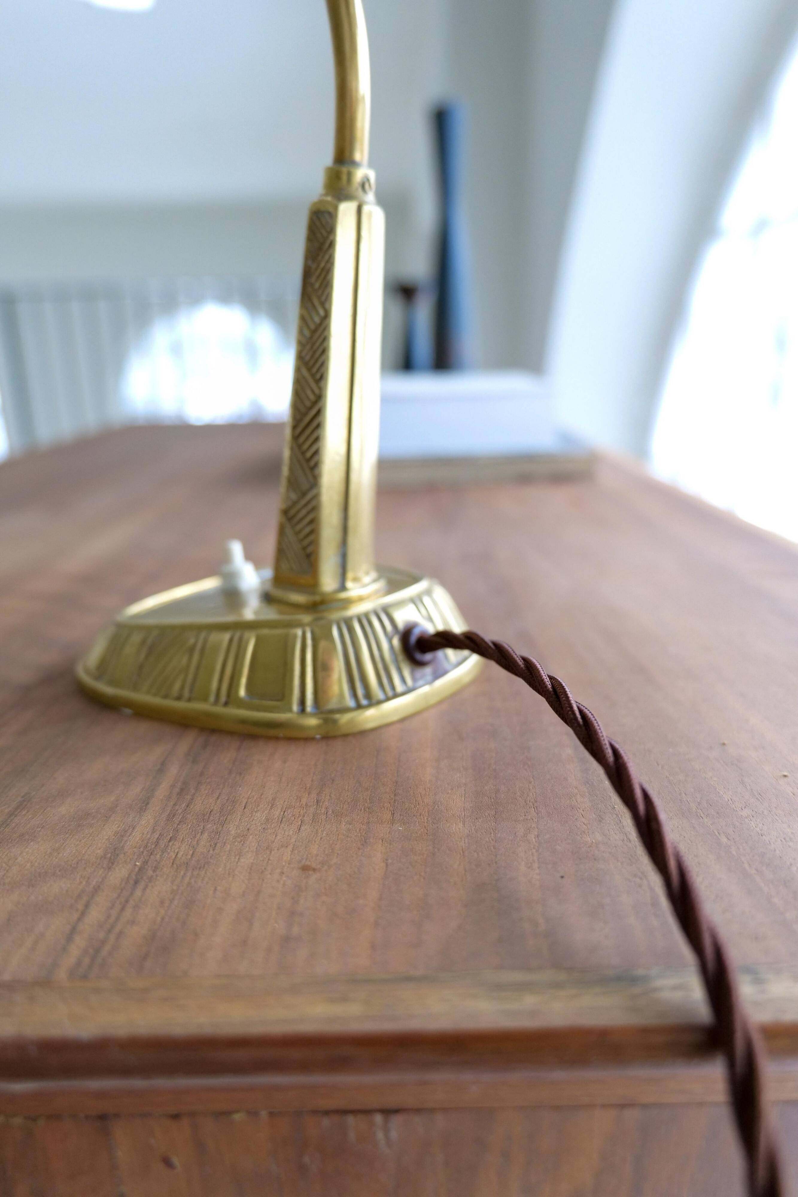 Table lamp in brass E1139 by Sonja Katzin for ASEA, Swedish design 1940.