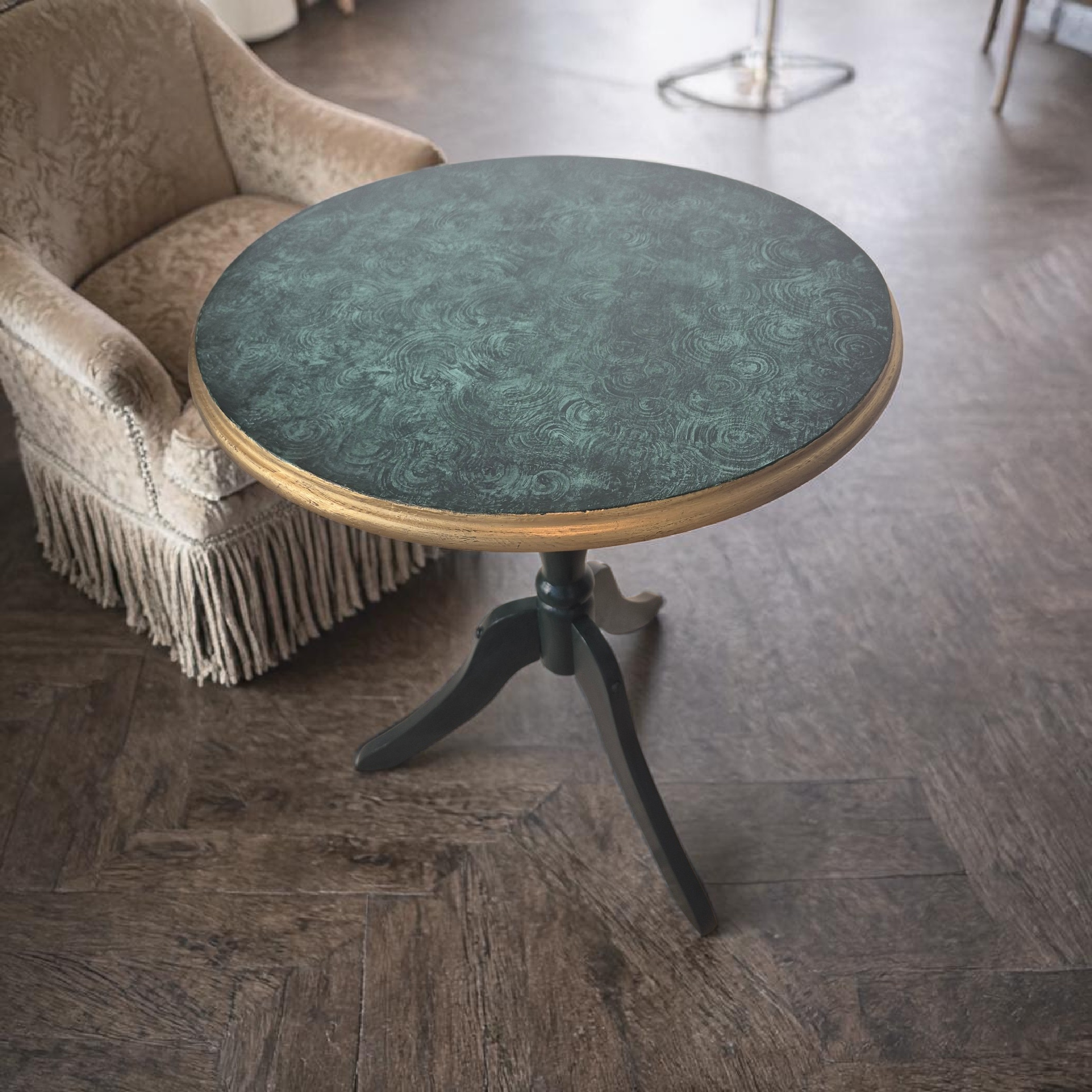 Table d'appoint faux malachite