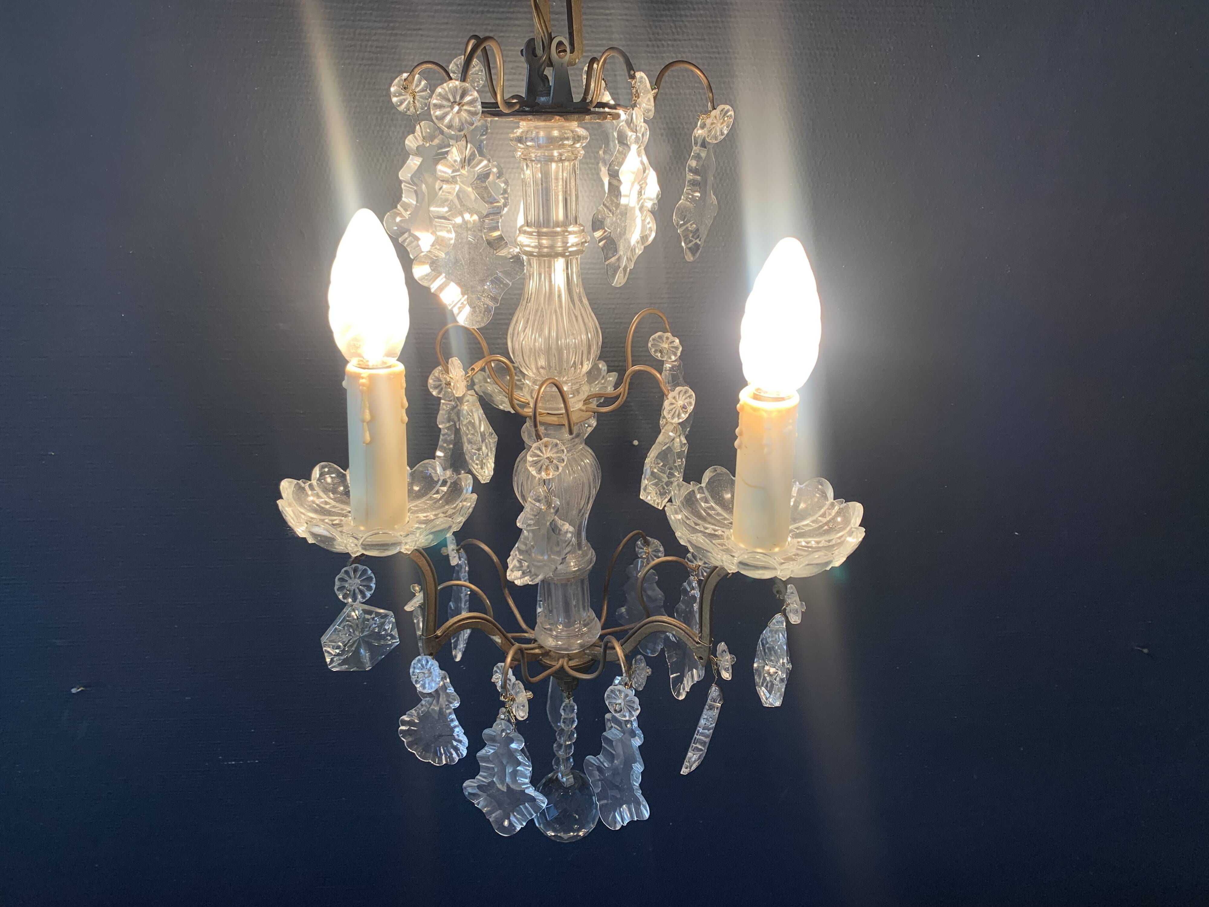 Gilt bronze chandelier with crystal pendants, early 20th century