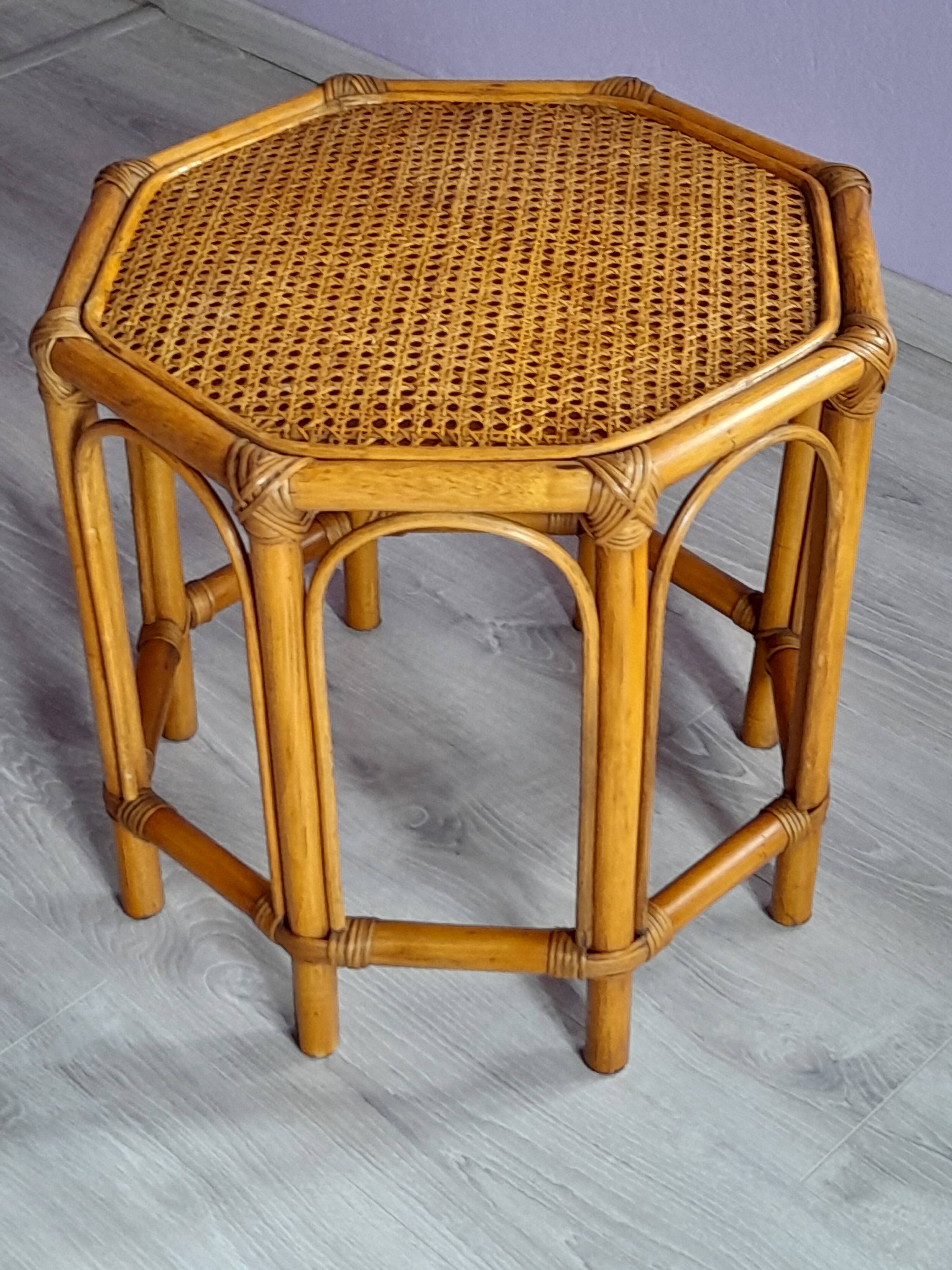 Table basse vintage en rotin