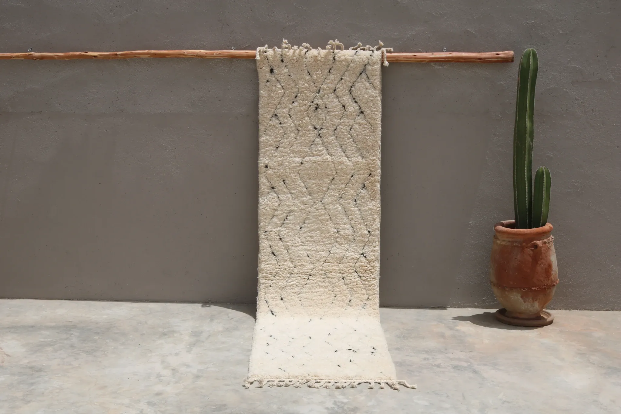 Beni Ouarain rug, 300 x 80 cm - R311