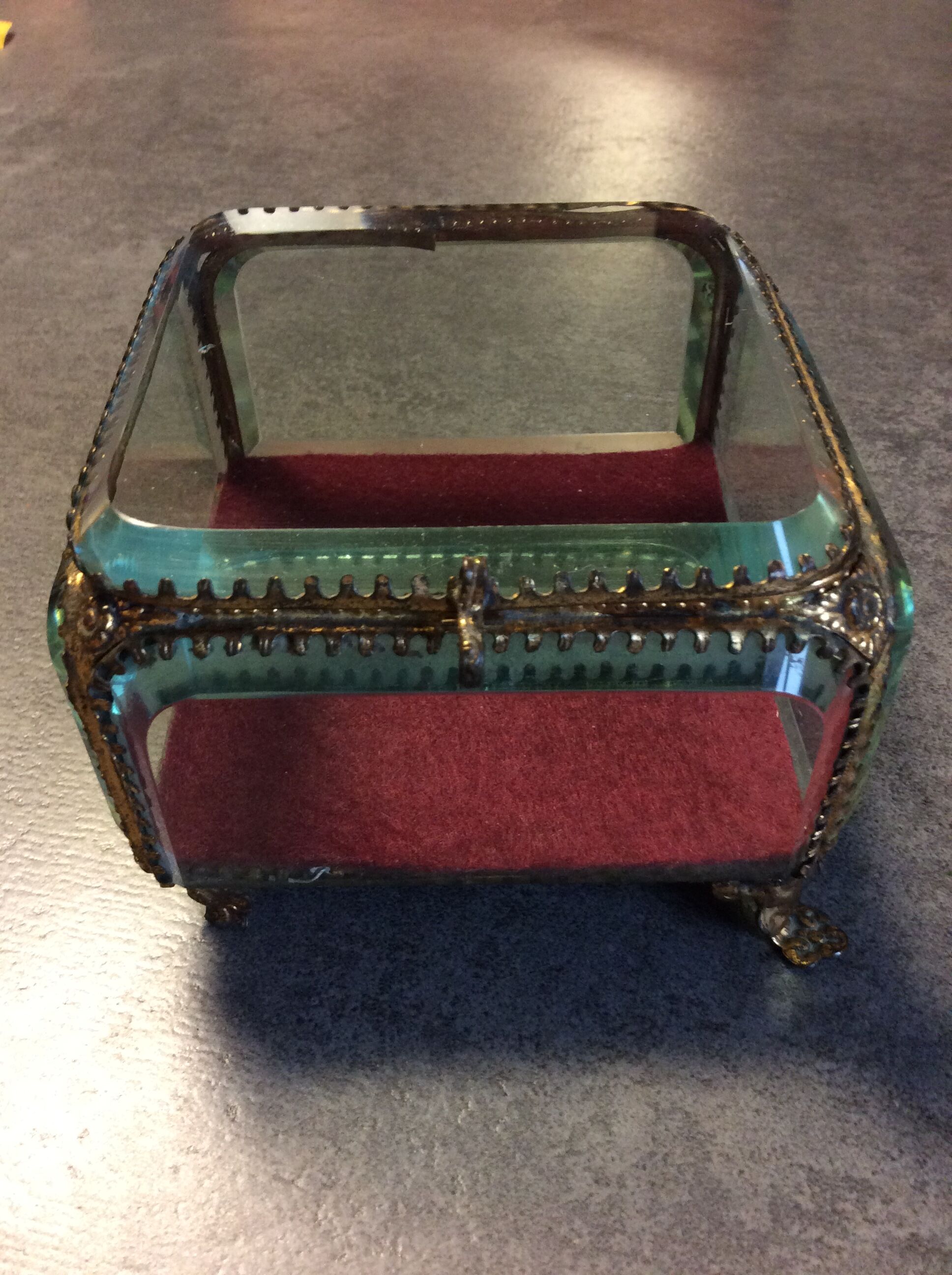 Art Deco jewelry box in beveled glass