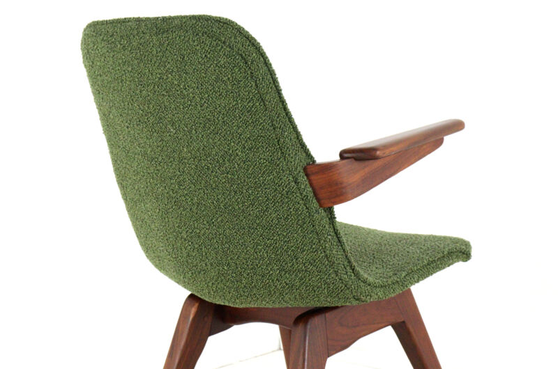 Chaise G.J. van Os