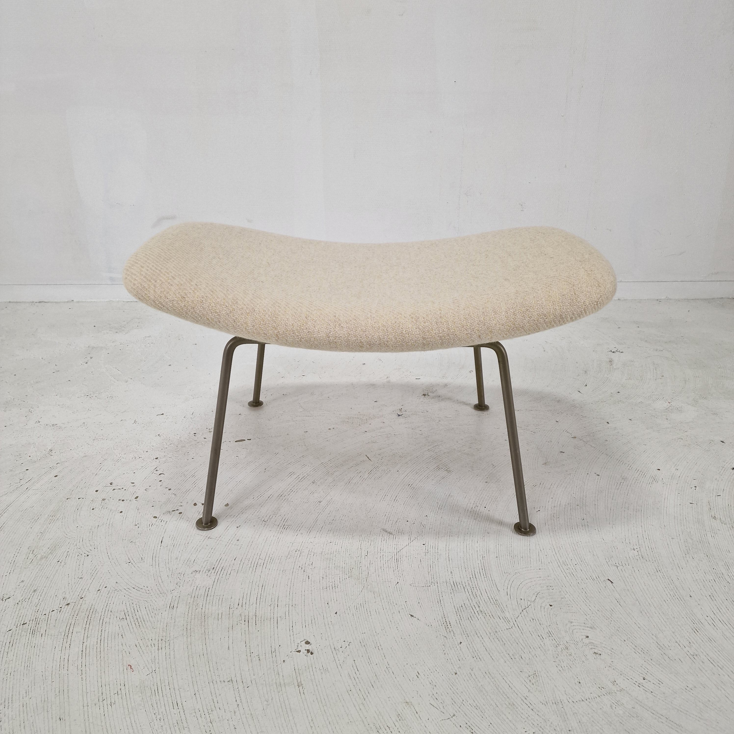 Oyster Chair with Ottoman by Pierre Paulin for Artifort, 1960's