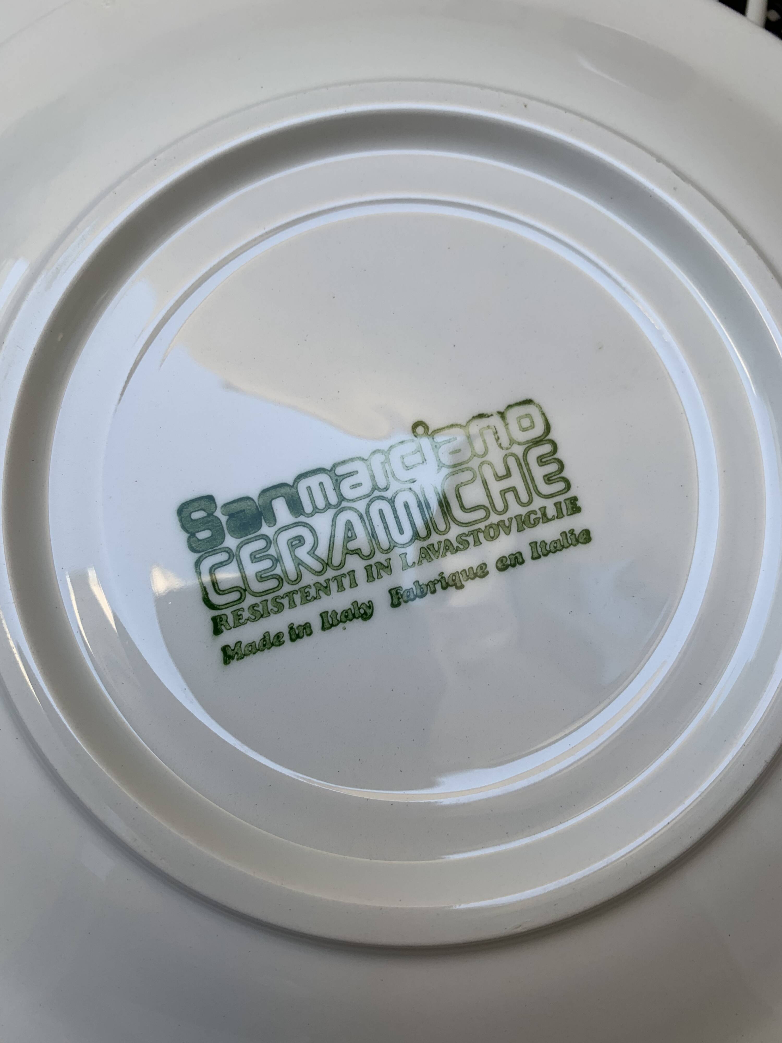 Pair of Italian dessert plates from the 70s