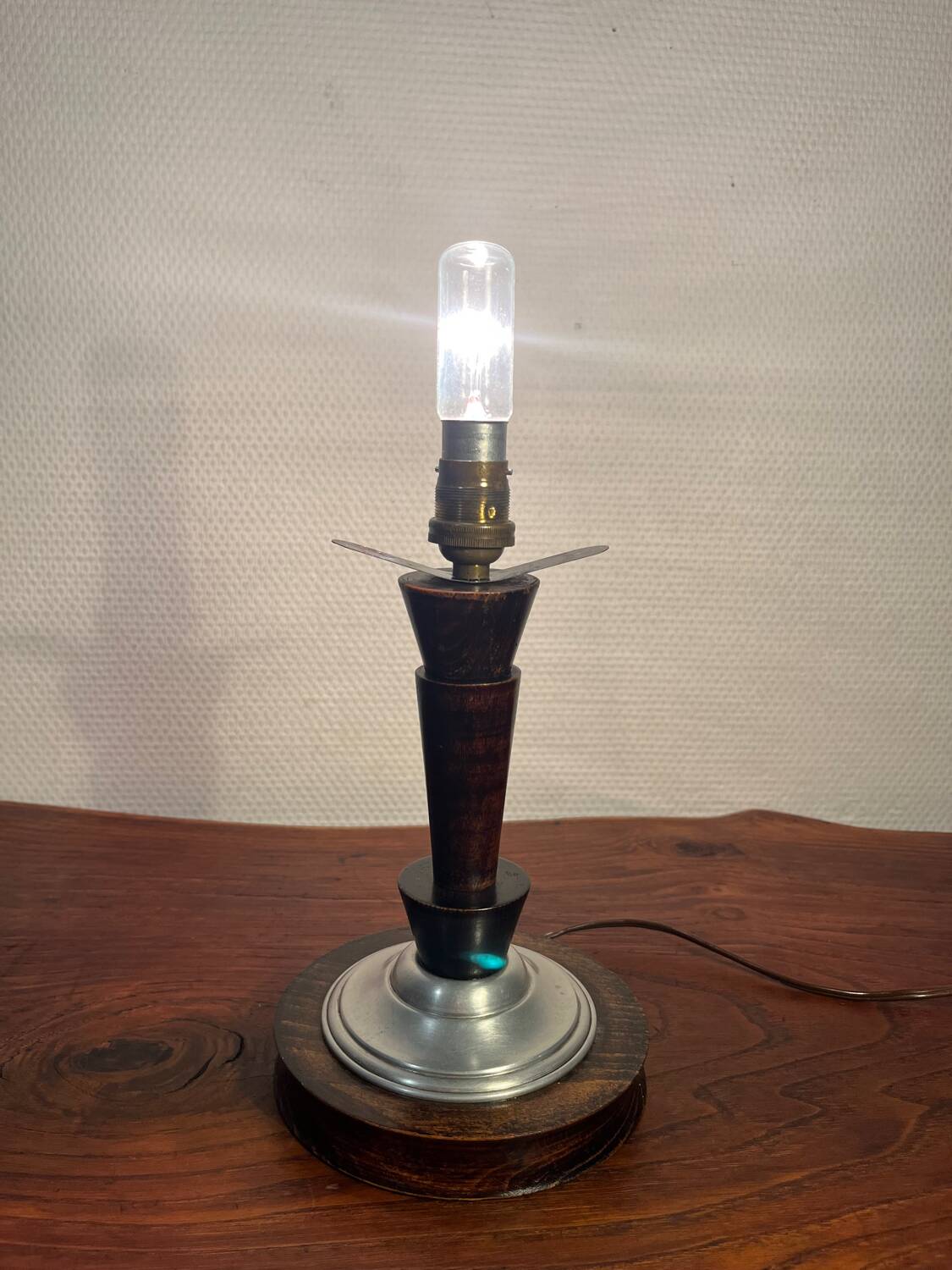 Art Deco opaline globe lamp