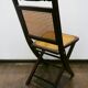 Chaise pliante cannée