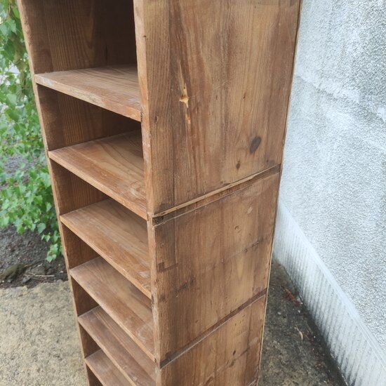 Sorter, shelf, column