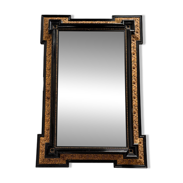 Miroir mural ancien en bois noirci et stuc doré, style hollandais XIXe