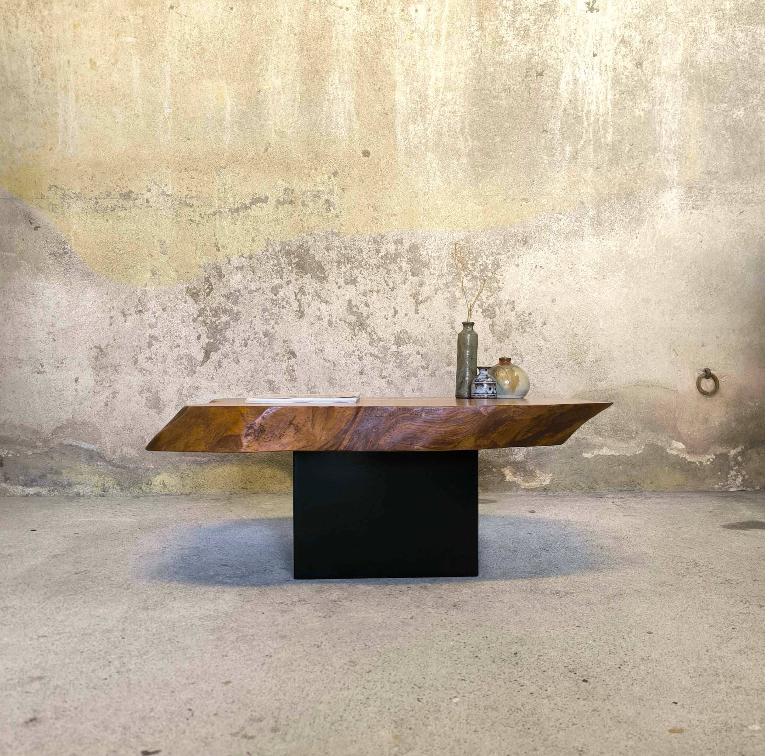 Coffee table, tree trunk top