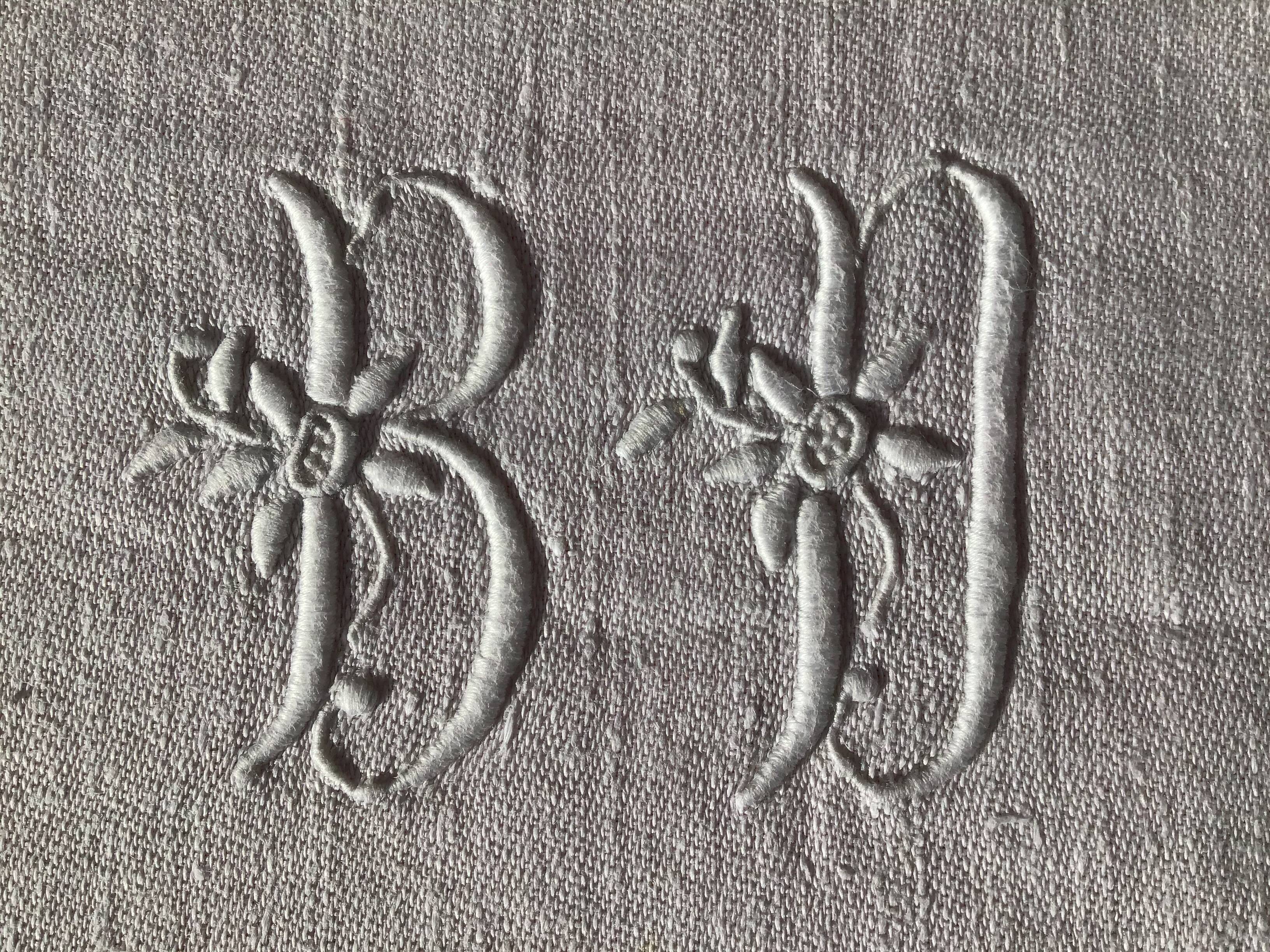 7 damask BD towels 84X65