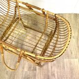 Basket rattan on feet