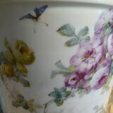 Paris porcelain pot cache