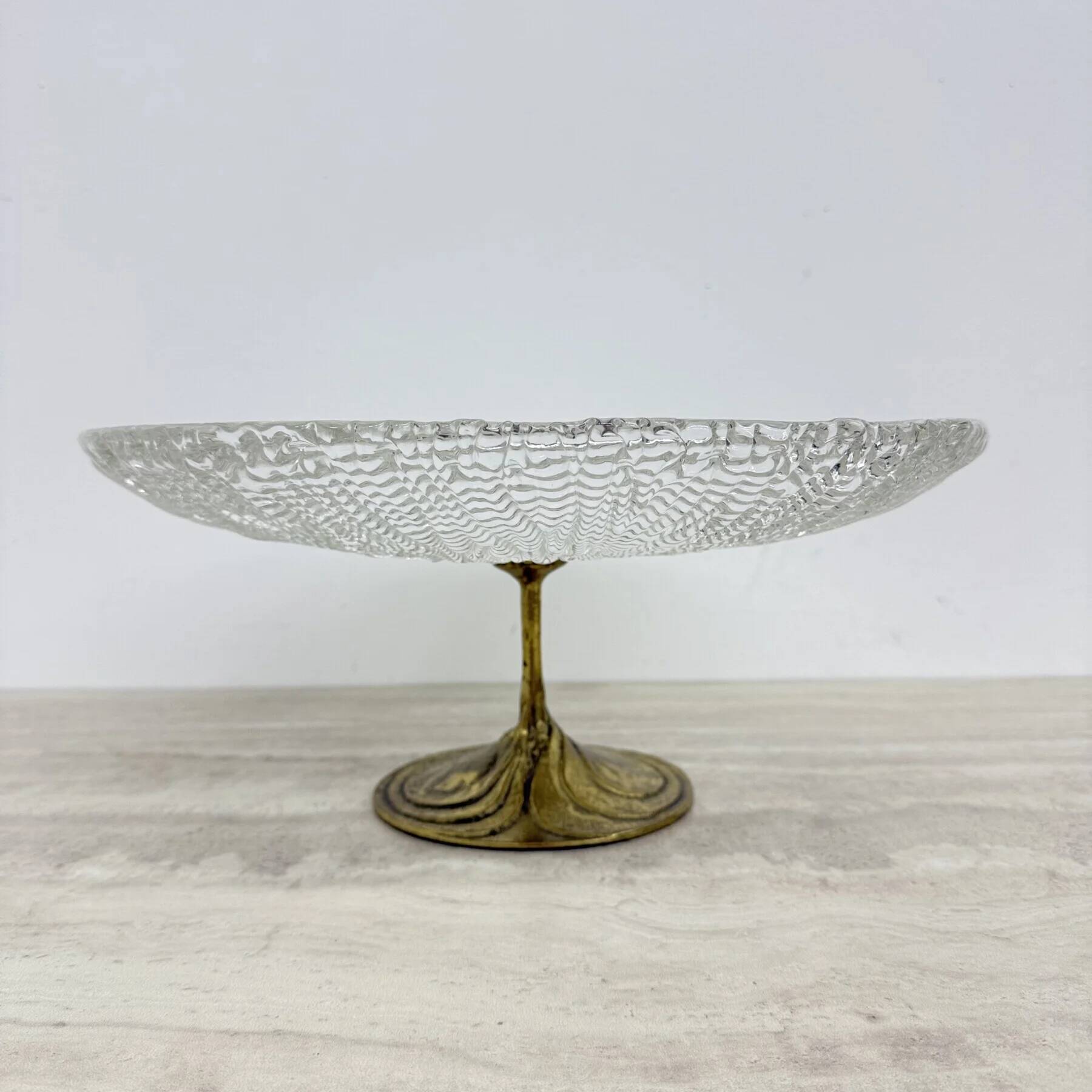 Mid-century design centrepiece crystal and brass bowl, 1960s