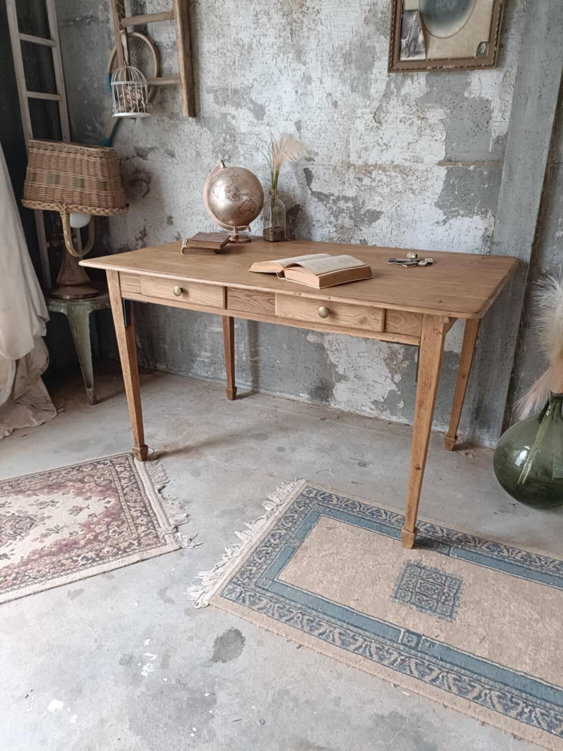 Farmhouse table