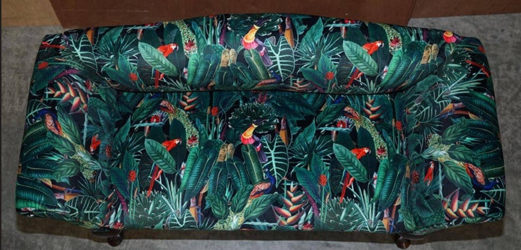Vintage mini canapé in Birds of Paradise fabric