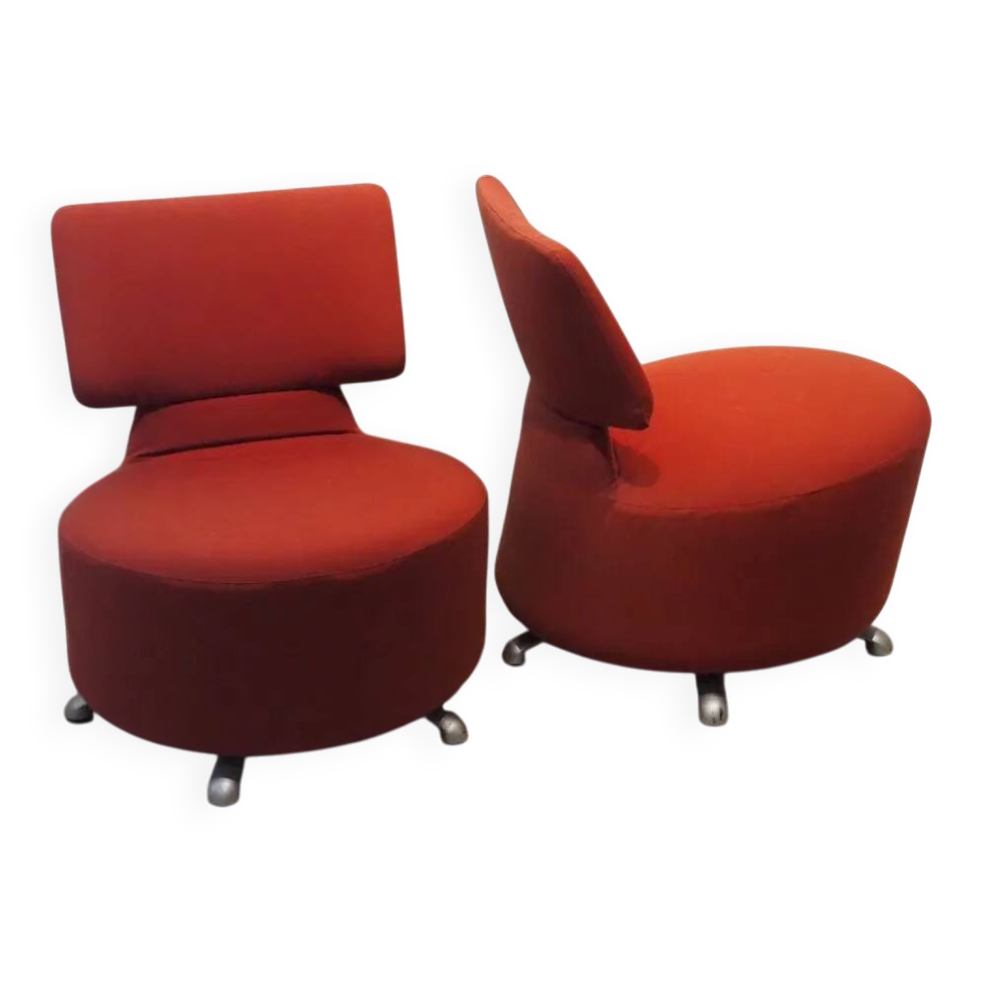 Toshiyuki Kita armchairs (1942) / Cassina