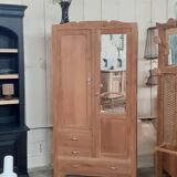 Old mirror cabinet