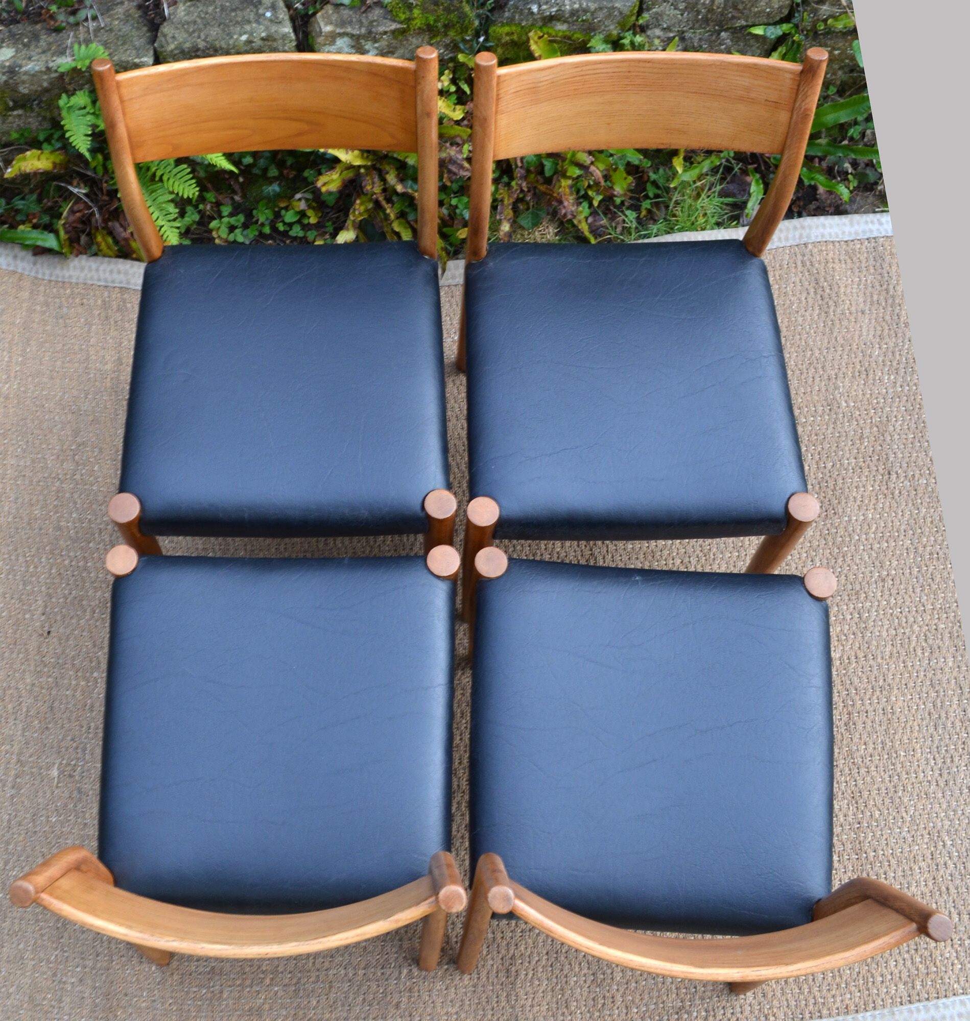 Set of 4 chairs Scandinavian
