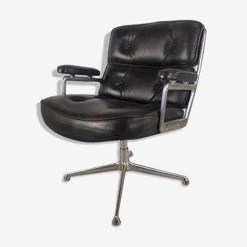 Fauteuil lobby cuir Eames