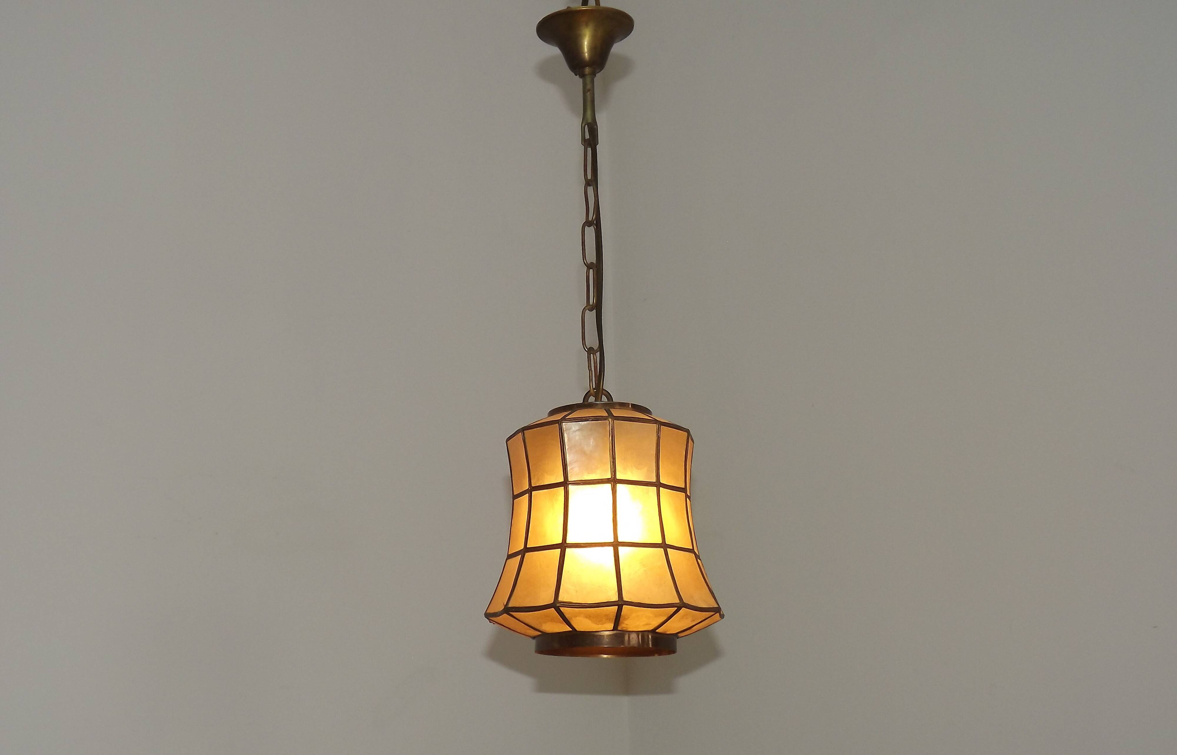 French Vintage Capiz Shell Hanging Pendant Light in Brass Metal and Copper